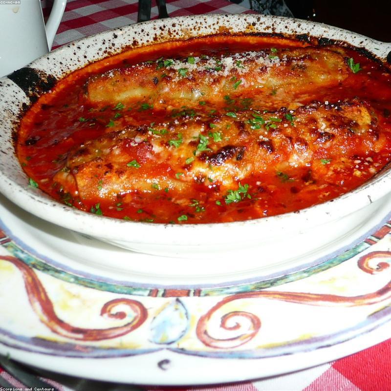 Canelones con salsa Doble porción